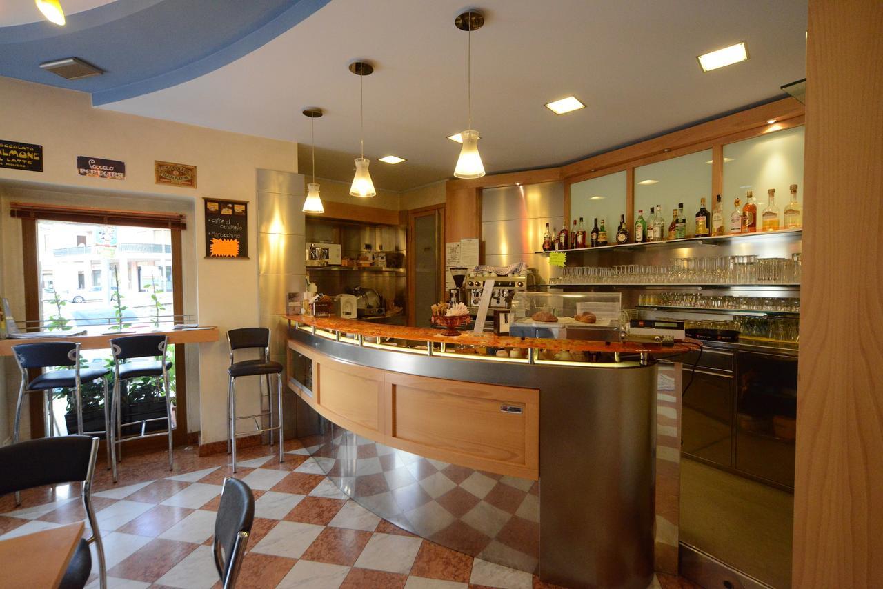 Hotel Residence Sant'Anna Bedonia Exteriör bild